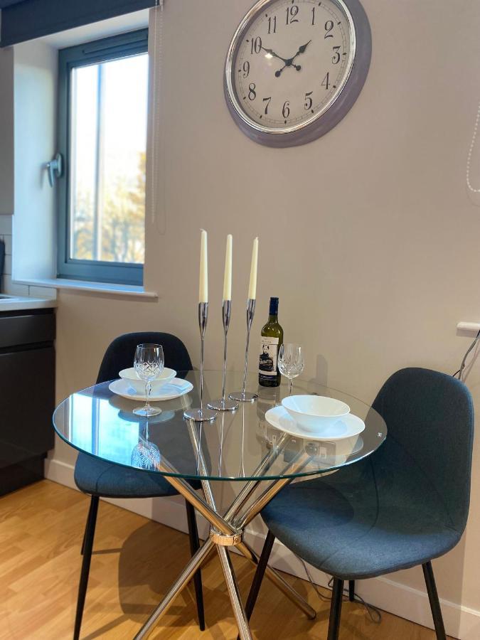 City Centre Modern Studio Apartment - Westone Free Wifi, Gym Access, Netflix Шефилд Экстерьер фото