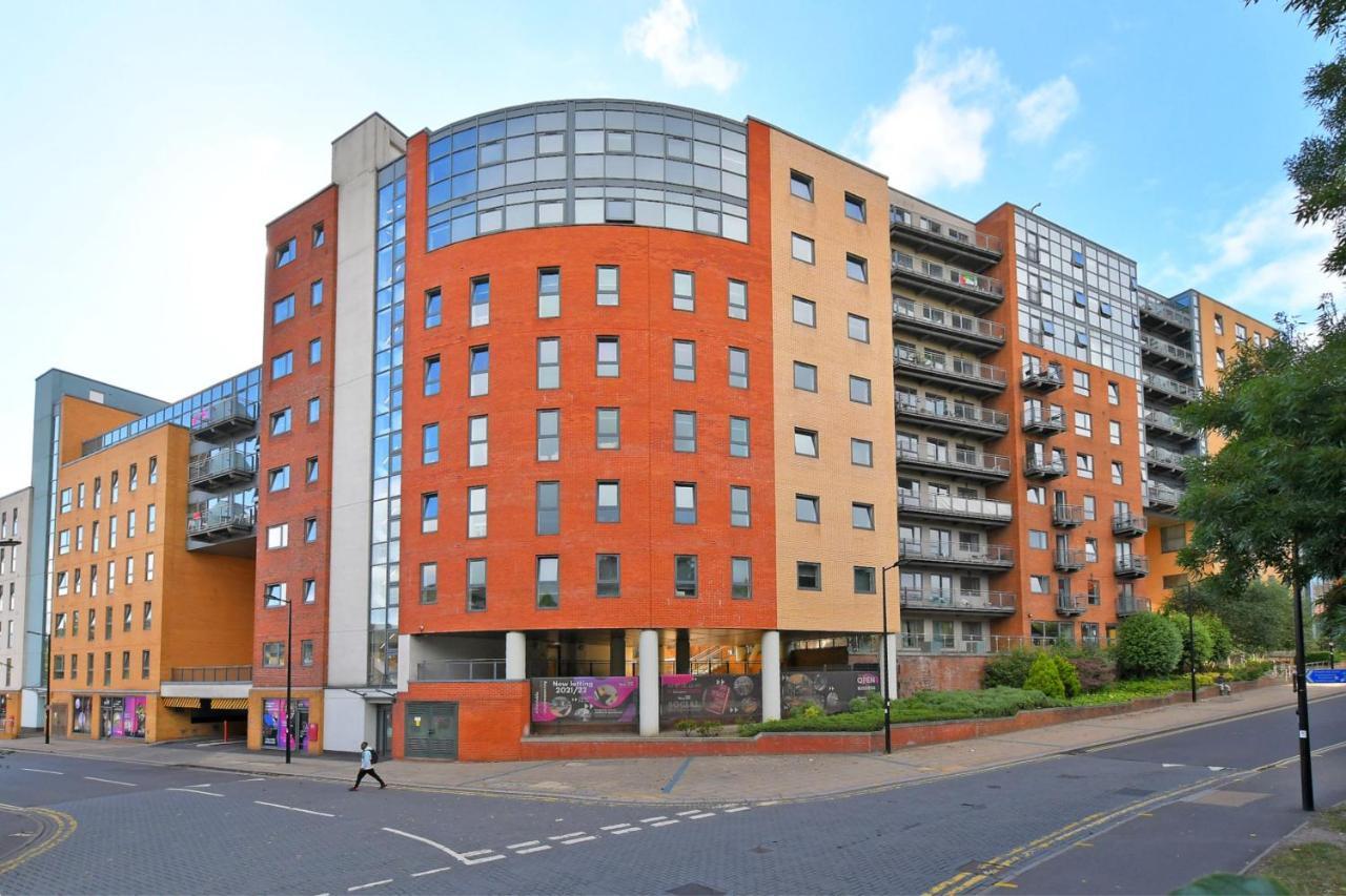 City Centre Modern Studio Apartment - Westone Free Wifi, Gym Access, Netflix Шефилд Экстерьер фото