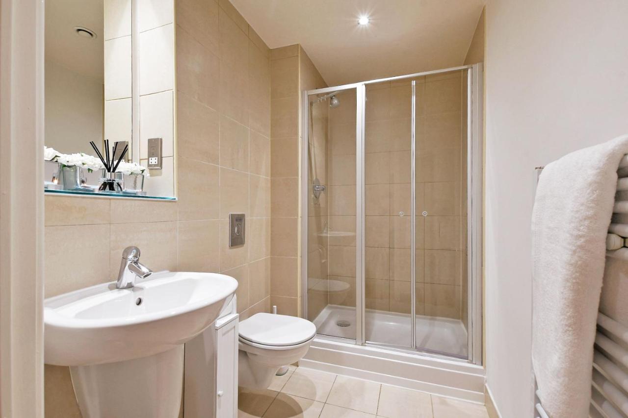 City Centre Modern Studio Apartment - Westone Free Wifi, Gym Access, Netflix Шефилд Экстерьер фото